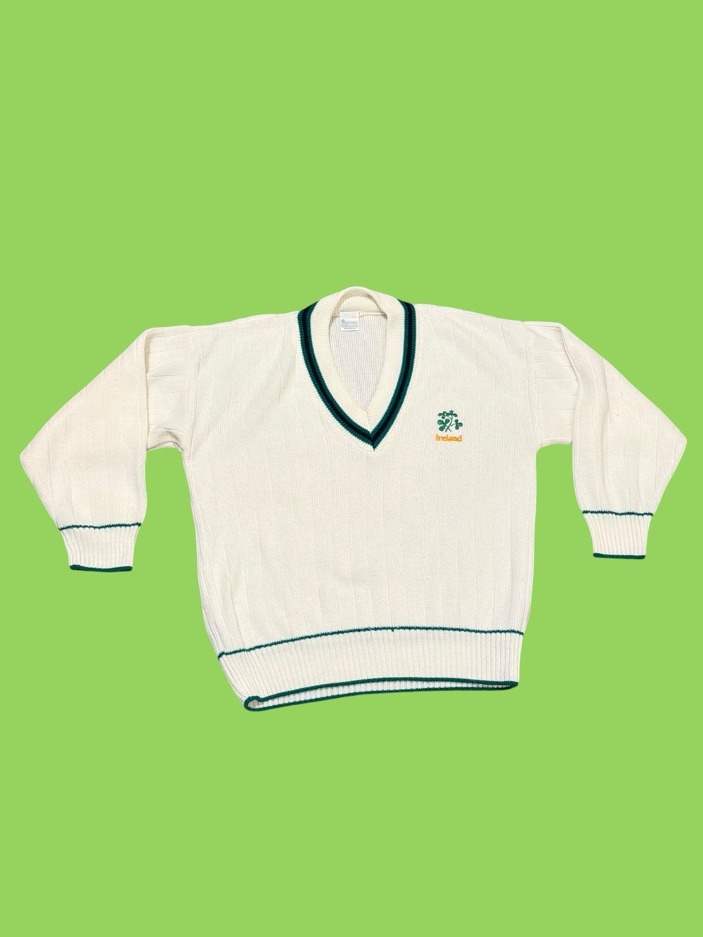 Vintage Ireland V-Neck Knit Sweater 80s 90s